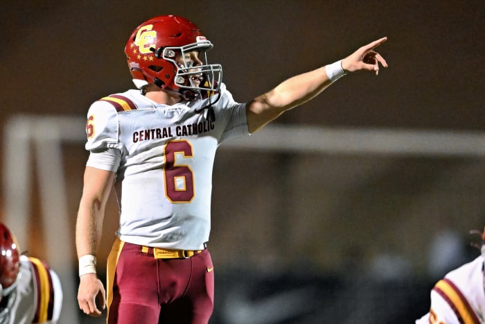 Central Catholic finished the regular season 9-0.